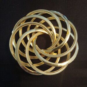 Vintage Gold Tone Round Circle Knot Spiral Brooch